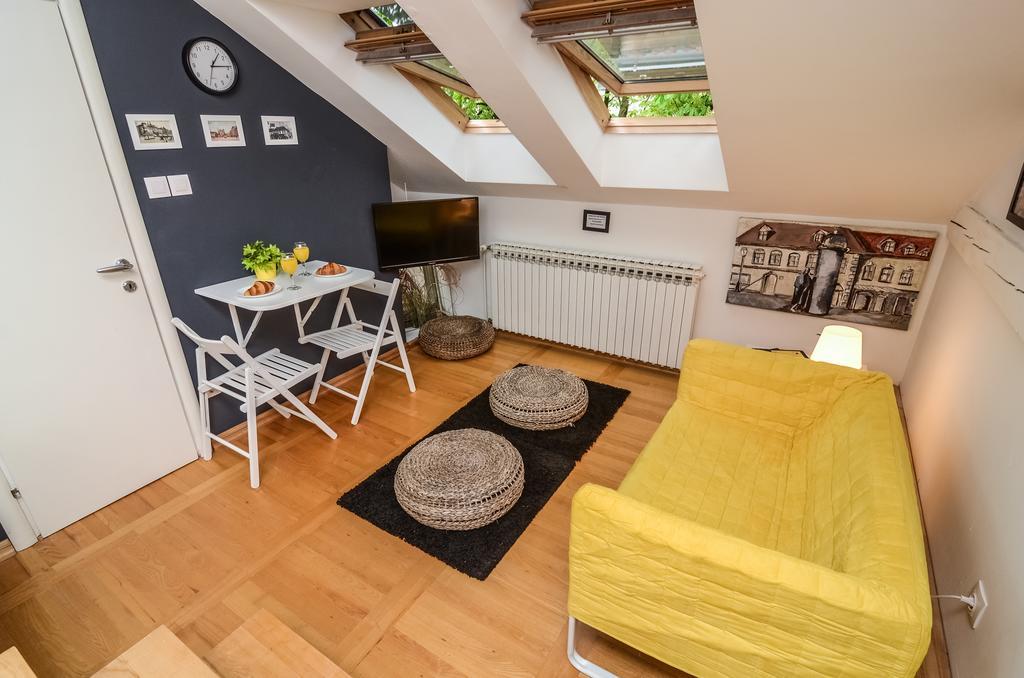Kruc Apartma *